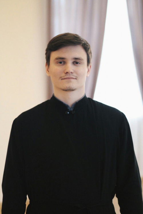 Олег Костин-студент 5 курса Воронежской духовной семинарии